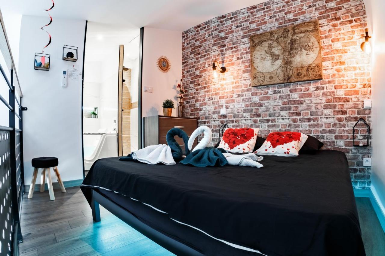 Love Loft Spa Ambronay Екстер'єр фото